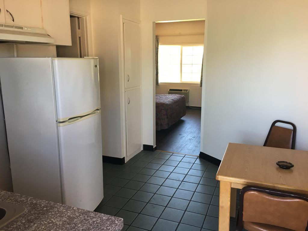 Budget Inn Motel Woodburn Εξωτερικό φωτογραφία
