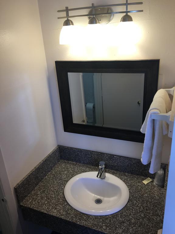 Budget Inn Motel Woodburn Εξωτερικό φωτογραφία