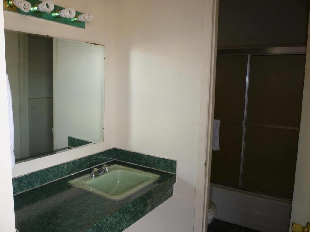 Budget Inn Motel Woodburn Εξωτερικό φωτογραφία